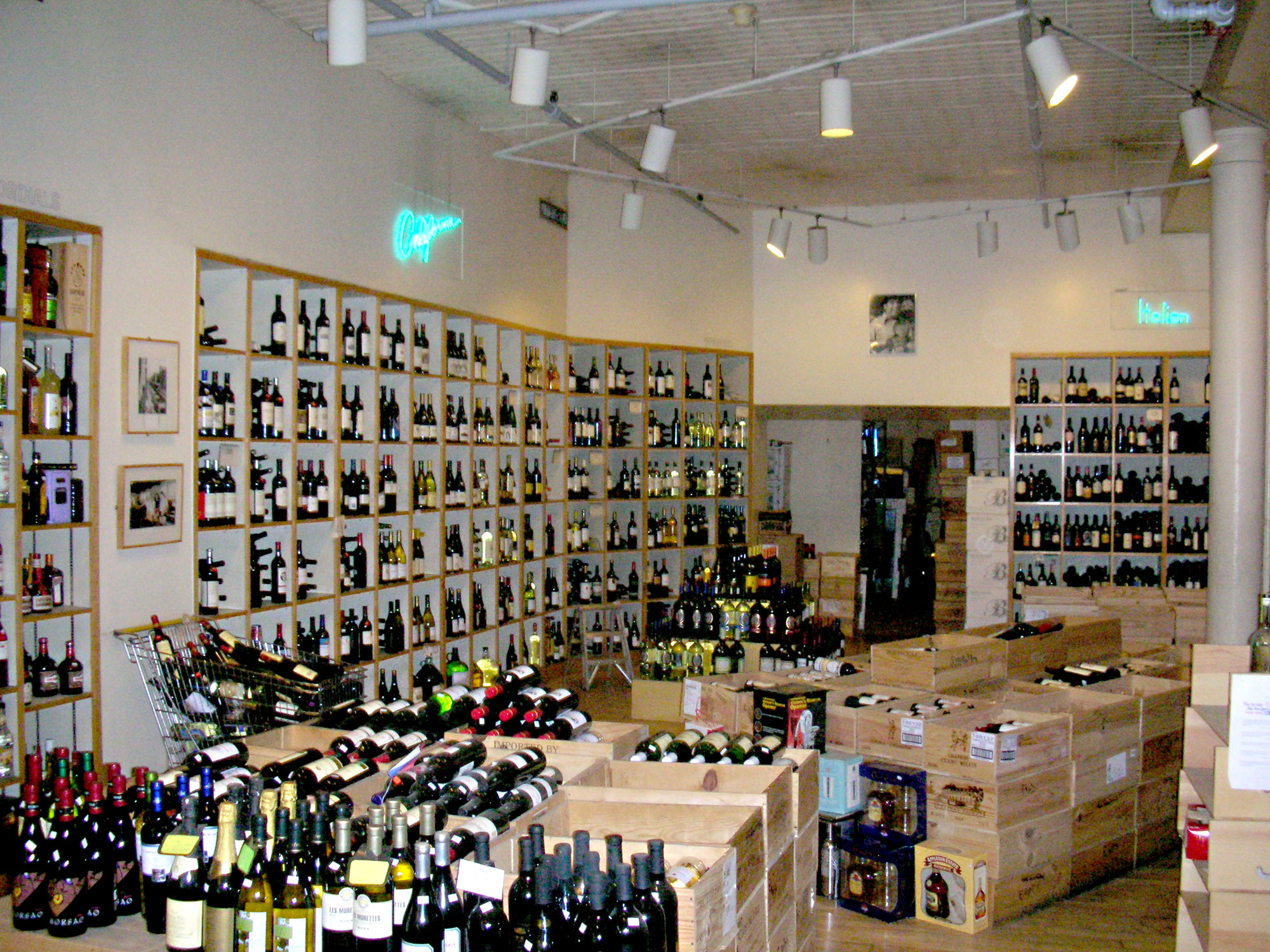 inside Soho Wines