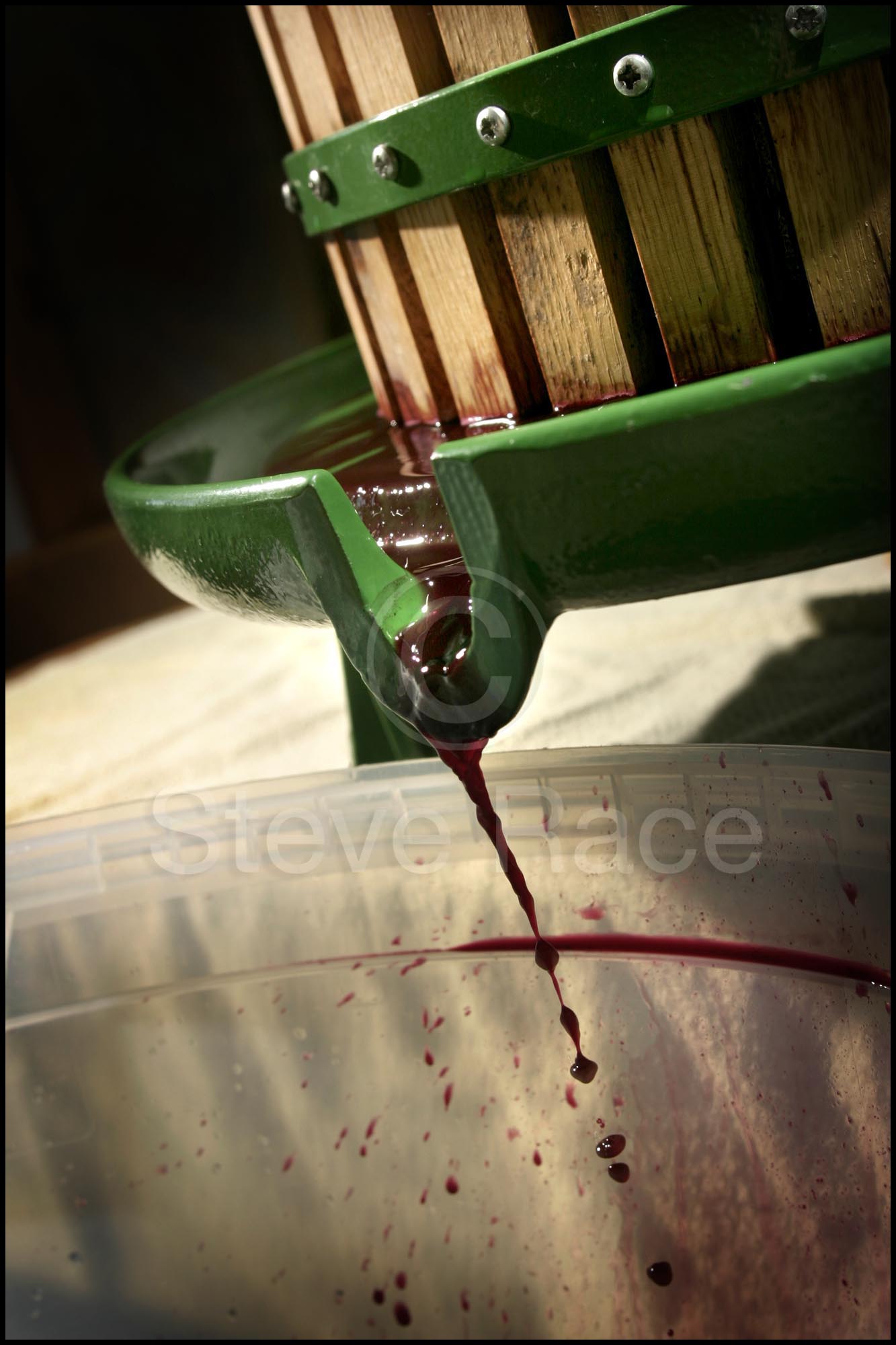 Syrah pressing